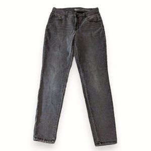 Style & Co Curvy Skinny Leg Stretch Charcoal Black 5 Pocket Jeans size 8